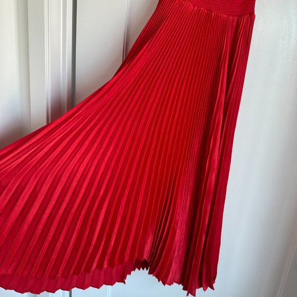 A.L.C. Renzo II Asymmetric Pleated Midi-dress Red Halter Neckline Smocked NWT - Picture 12 of 12